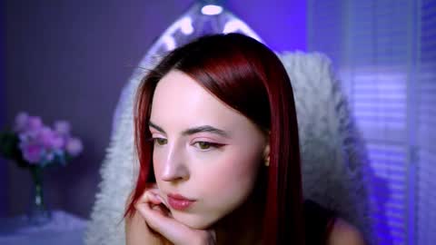 Eva  online show from October 22, 12:10 pm