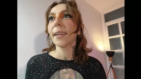 Evangelyne online show from October 1, 4:01 pm