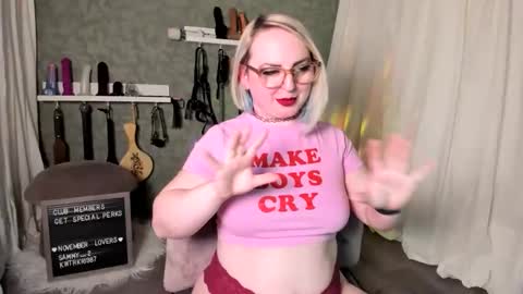 Evan Harlowe online show from December 15, 11:32 pm