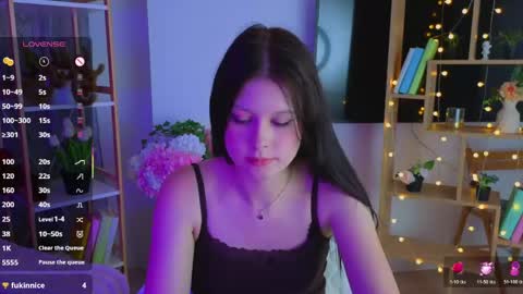 EvaOnyx online show from May 30, 9:33 pm