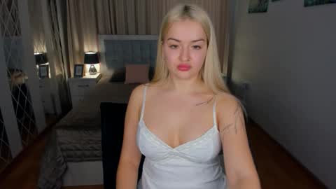 EvaRider online show from March 2, 7:48 am