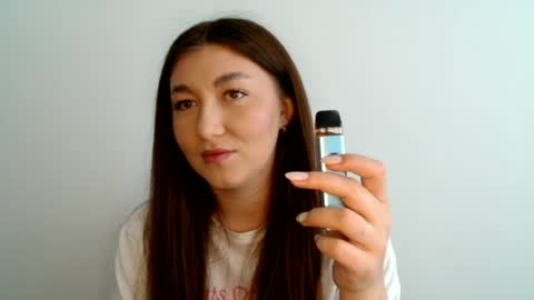 EvaSin online show from June 18, 10:09 am