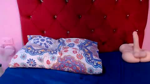 Eva    Instagram evasummer 1 online show from February 23, 6:12 am