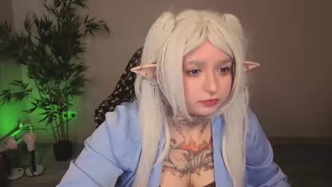 EvaTheWitcher online show from June 19, 9:24 am