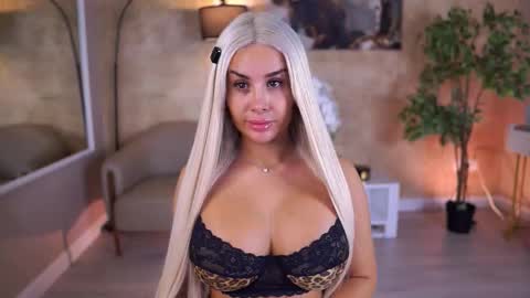 Eva online show from March 23, 10:05 pm