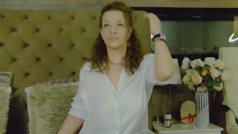 EveHamilton online show from January 20, 8:29 pm