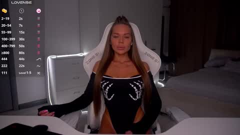 Evelina online show from February 4, 3:26 pm