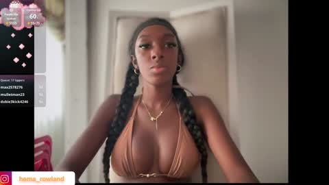 E V E L Y N  online show from January 27, 8:39 pm