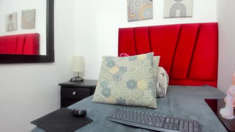 evelyn_morgan1 online show from September 14, 12:41 am