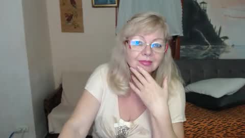 BarbaraBlondy online show from December 3, 8:44 pm