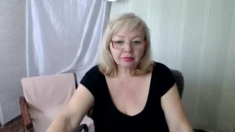 BarbaraBlondy online show from May 31, 11:38 am