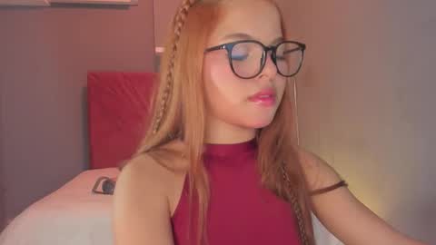 Sophia online show from September 8, 7:57 pm