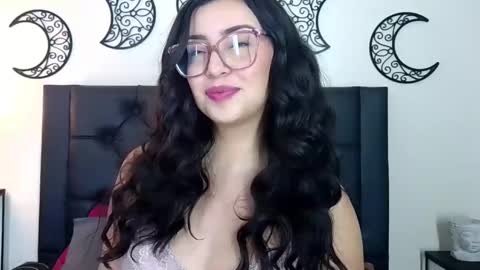 Evolet online show from November 15, 6:53 pm