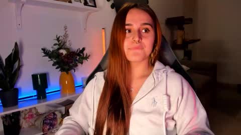 EVY online show from March 14, 12:44 am