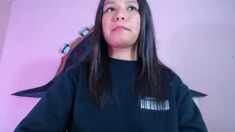 Im Evy online show from October 8, 1:10 am