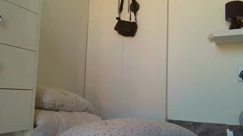 courtney online show from February 21, 7:09 am