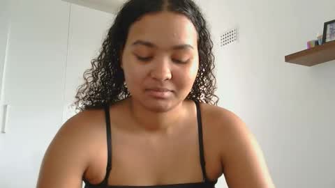 courtney online show from December 1, 6:17 am