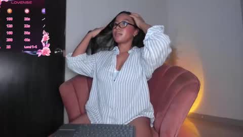 Thianna online show from October 8, 9:24 am