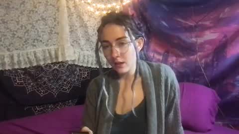 Fae online show from January 11, 10:51 am