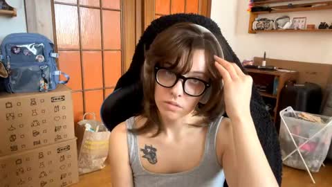 Loly online show from April 24, 12:41 pm