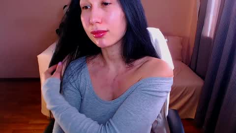 Elli  online show from January 31, 11:56 am