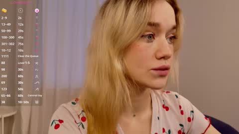 fancyamelia online show from October 6, 12:44 pm