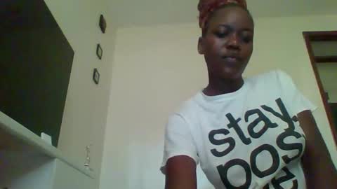 fancyfingers1  online show from December 26, 2:48 pm