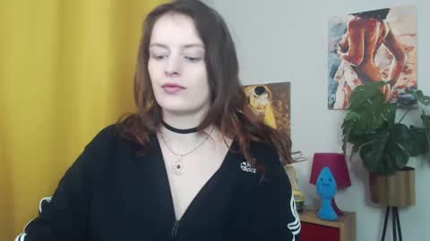 Nadine online show from March 12, 6:18 am