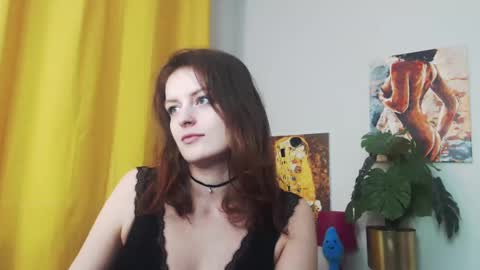 Nadine online show from December 7, 8:00 am