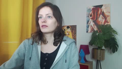 Nadine online show from November 16, 7:21 am