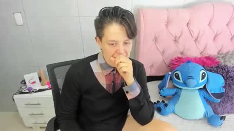 FANNY online show from December 17, 4:00 pm