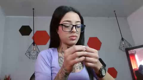 fari online show from December 24, 6:06 pm