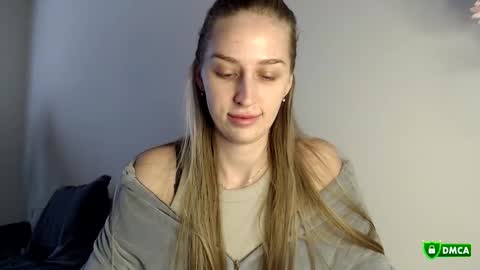 Femke online show from November 2, 11:24 am