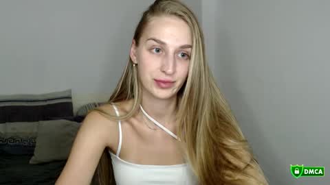 Femke online show from March 23, 8:59 pm