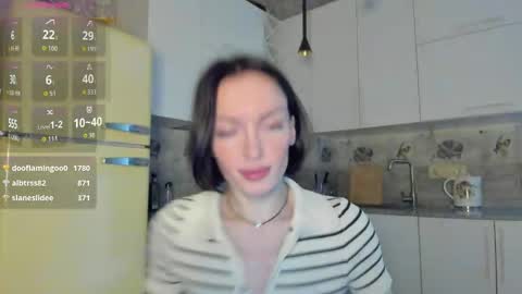 Leya online show from May 4, 5:39 pm