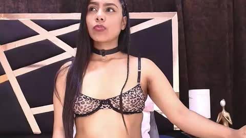 Fernandabrown s online show from February 8, 8:51 am
