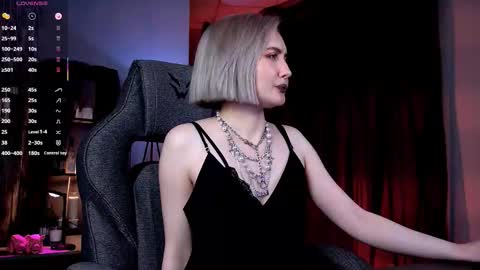 Rey online show from February 3, 2:53 am