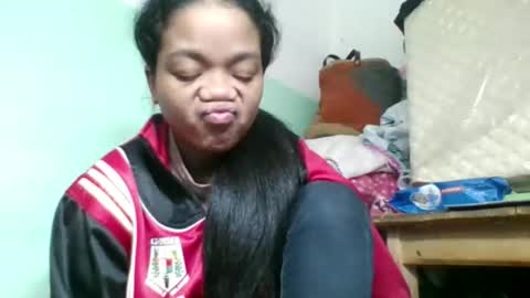 fetranialdy online show from December 16, 4:40 am