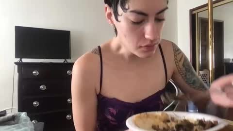 fgsammie online show from October 5, 5:18 pm