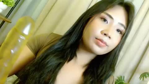 Cassandra Madrigal online show from April 10, 4:57 pm