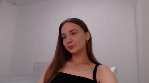 fireflies_fly_ online show from September 11, 7:25 pm