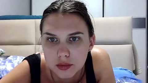 Sara online show from June 21, 6:56 pm