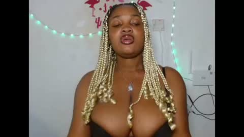 flasher_bigboobs online show from July 20, 2:19 pm