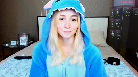 FlexiMona online show from October 25, 10:01 am