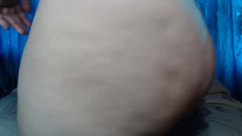 floretdiana online show from February 23, 7:28 am