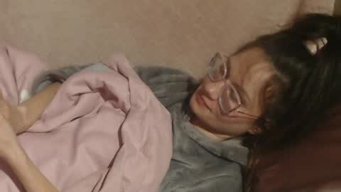 say meow and send tip  online show from March 24, 8:25 pm