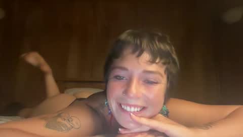 Flowergirl online show from January 11, 4:38 am