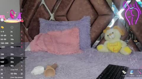 Flufi 740 online show from November 5, 2:22 pm