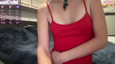 Elaine online show from March 10, 1:56 am