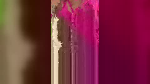 Elaine online show from March 19, 6:45 pm